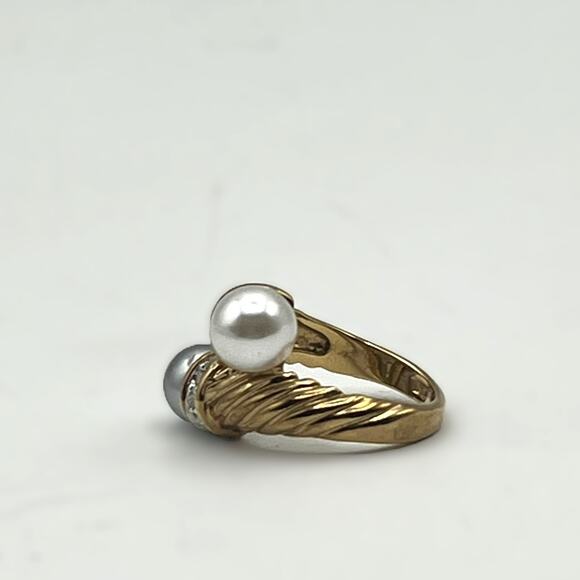 18kt GF Size 5.5 Ring Faux Pearl Wrap Around Signed JA Gold Filled Jewelry - Picture 4 of 5